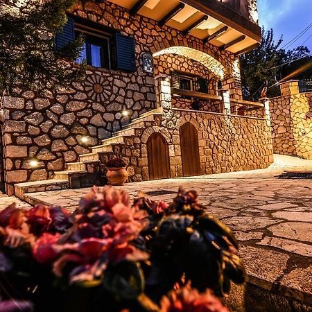 Camelia Suites Synikia Mesi Trikalon Dış mekan fotoğraf