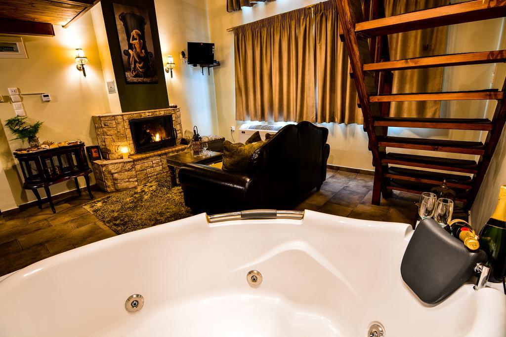 Camelia Suites Synikia Mesi Trikalon Dış mekan fotoğraf